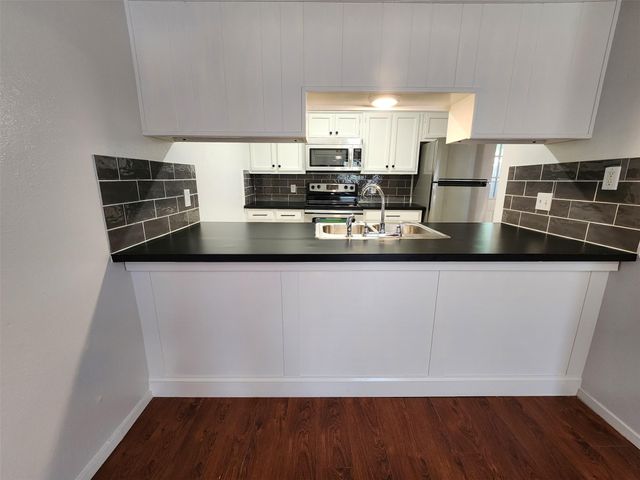 716 W Mulberry Street 18, Denton, TX 76201