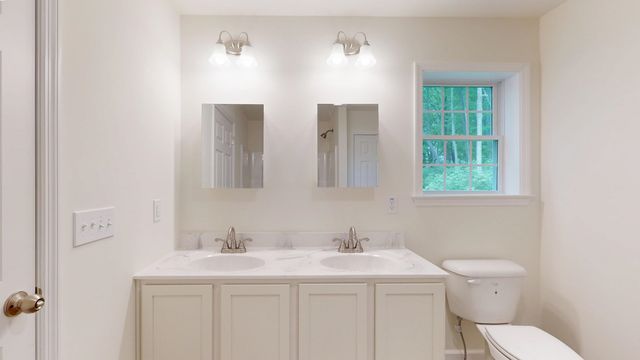 261 School Street, Shoreham, VT 05770