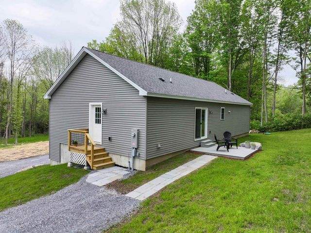 261 School Street, Shoreham, VT 05770