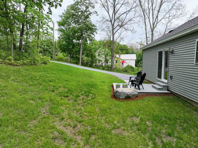 261 School Street, Shoreham, VT 05770