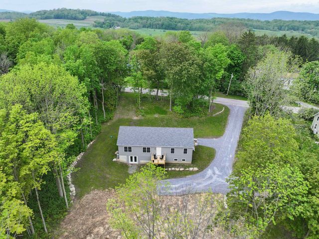 261 School Street, Shoreham, VT 05770