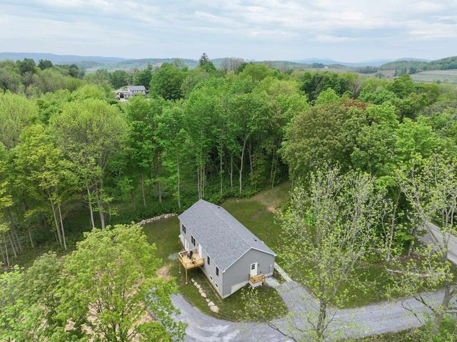261 School Street, Shoreham, VT 05770