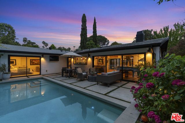 3135 Nichols Canyon Road, Los Angeles, CA 90046