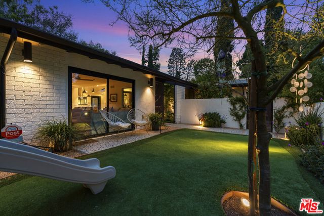 3135 Nichols Canyon Road, Los Angeles, CA 90046