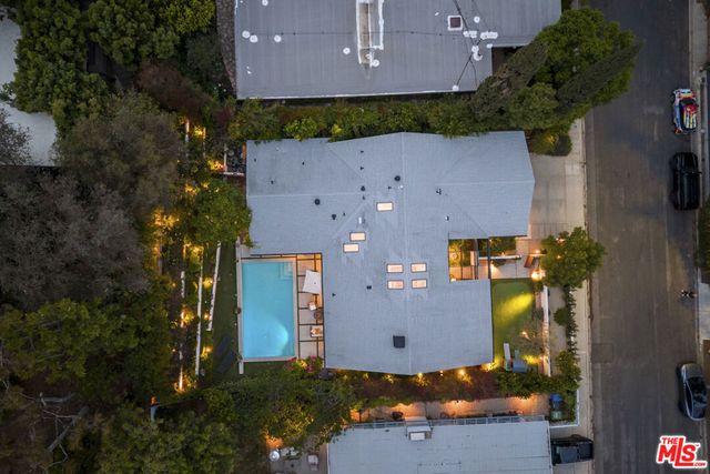 3135 Nichols Canyon Road, Los Angeles, CA 90046