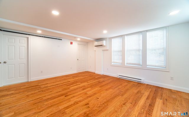 1154 Poquonnock Road 2, Groton, CT 06340