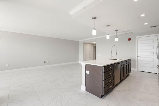 16300 COUNTY ROAD 455 410, Montverde, FL 34756