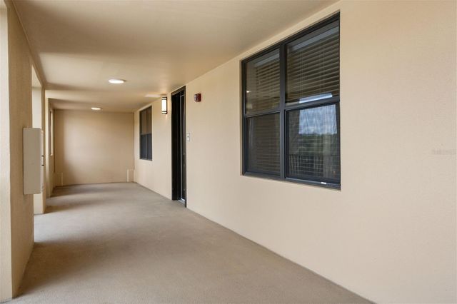 16300 COUNTY ROAD 455 410, Montverde, FL 34756