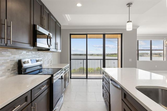16300 COUNTY ROAD 455 410, Montverde, FL 34756