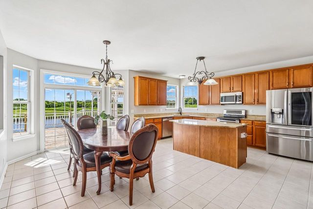 7327 147th AVENUE, Kenosha, WI 53142