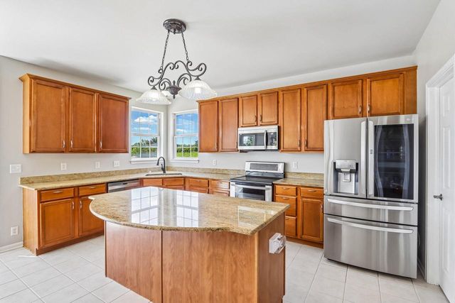 7327 147th AVENUE, Kenosha, WI 53142