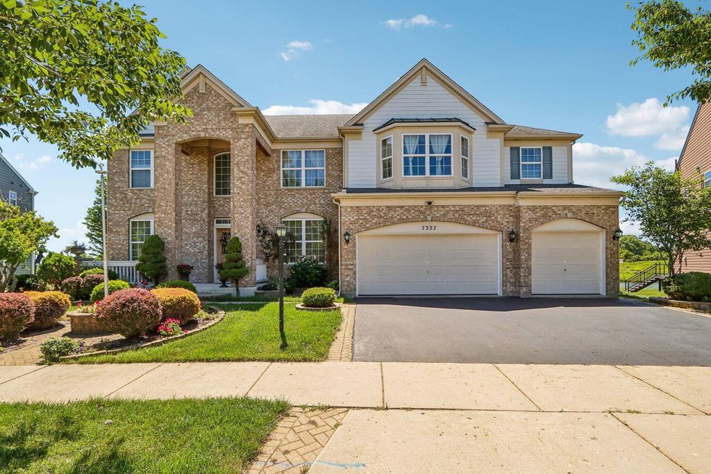 7327 147th AVENUE, Kenosha, WI 53142