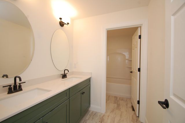 33B Griffin Road, Hudson, NH 03051