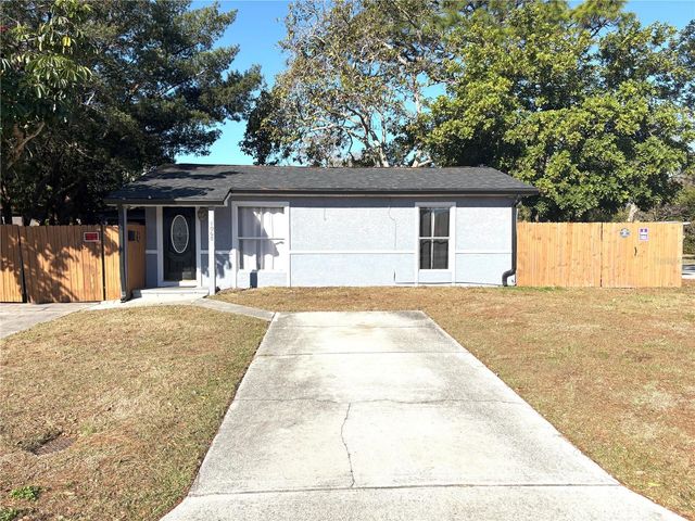 1060 41ST STREET N, St Petersburg, FL 33713