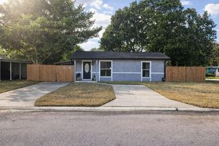 1060 41ST STREET N, St Petersburg, FL 33713