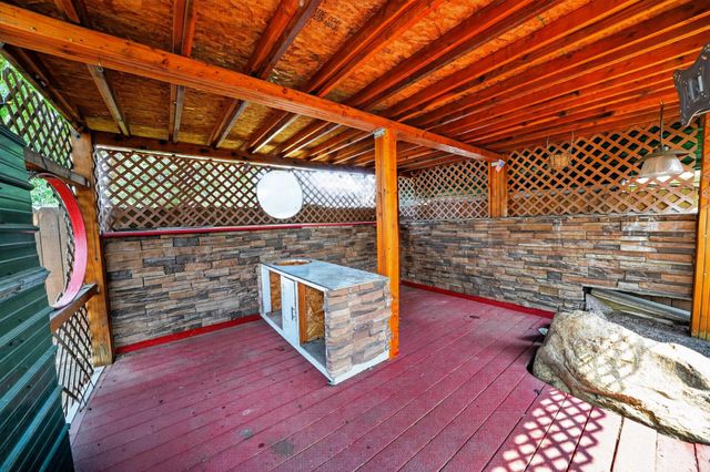 2921 E Hoffman Ave, Spokane, WA 99207