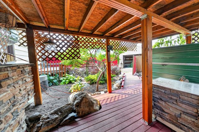 2921 E Hoffman Ave, Spokane, WA 99207