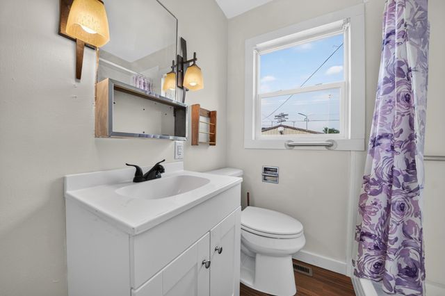 2921 E Hoffman Ave, Spokane, WA 99207