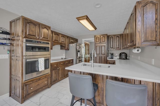 1194 Spann Rd, Charlotte, TN 37036
