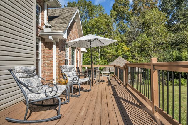 1194 Spann Rd, Charlotte, TN 37036