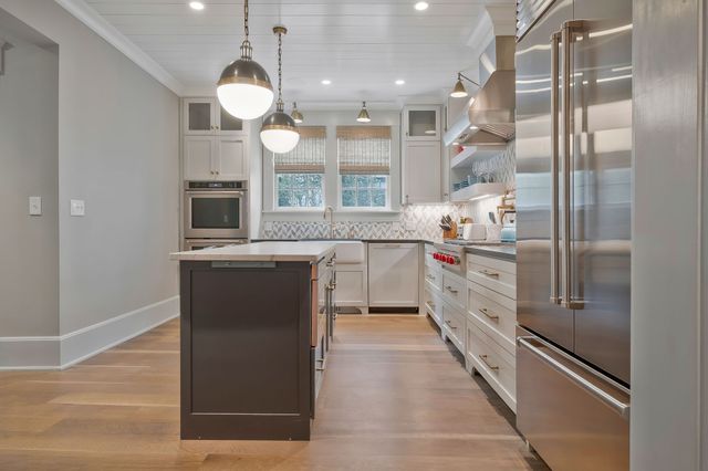 2403 Belmont Blvd, Nashville, TN 37212