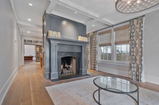 2403 Belmont Blvd, Nashville, TN 37212