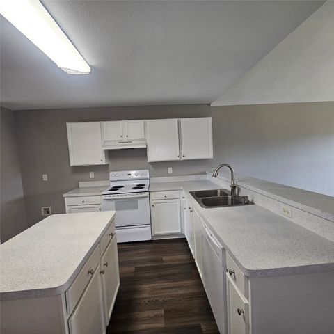 704 Linden Avenue, Wylie, TX 75098