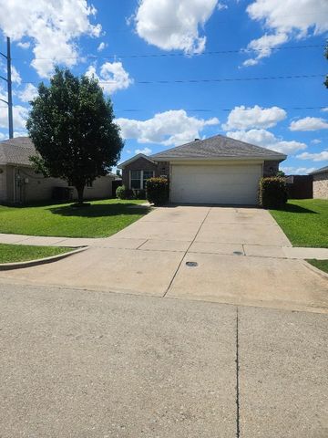 704 Linden Avenue, Wylie, TX 75098