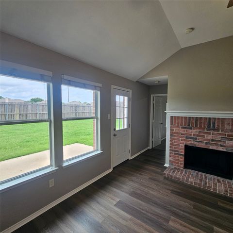 704 Linden Avenue, Wylie, TX 75098