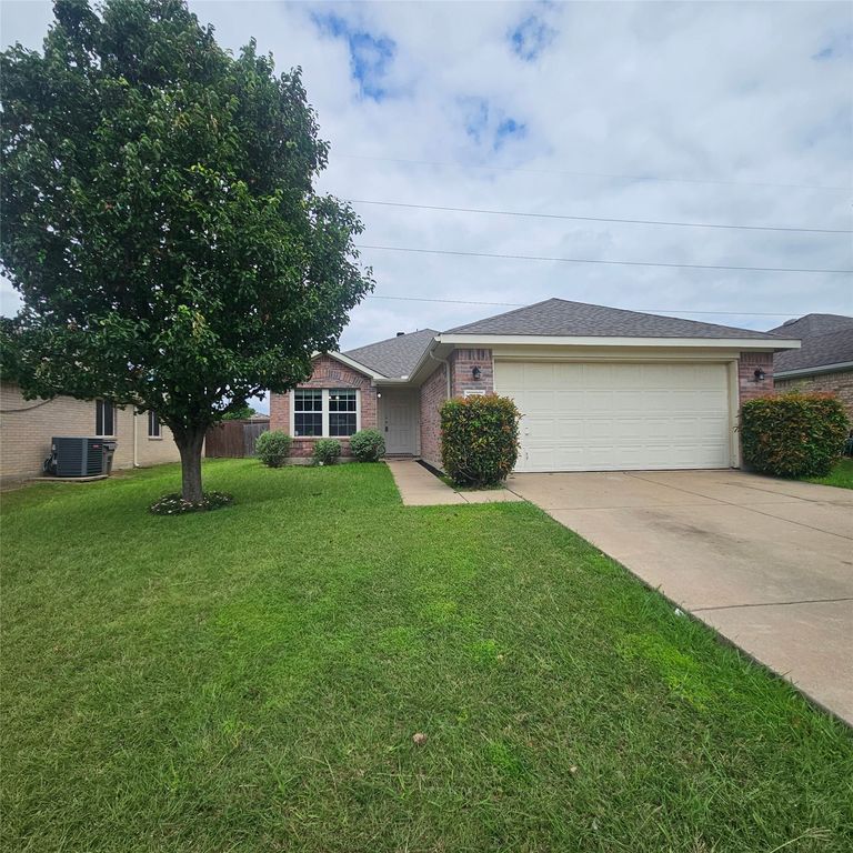 704 Linden Avenue, Wylie, TX 75098