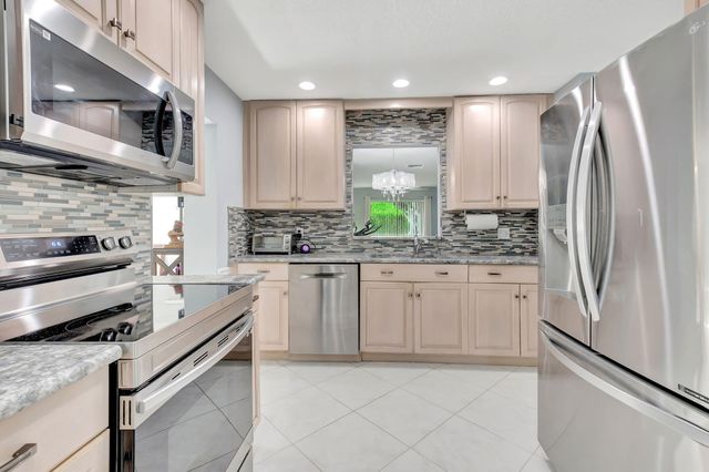 14712 Bonaire Boulevard, Delray Beach, FL 33446