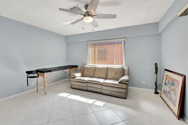 14712 Bonaire Boulevard, Delray Beach, FL 33446
