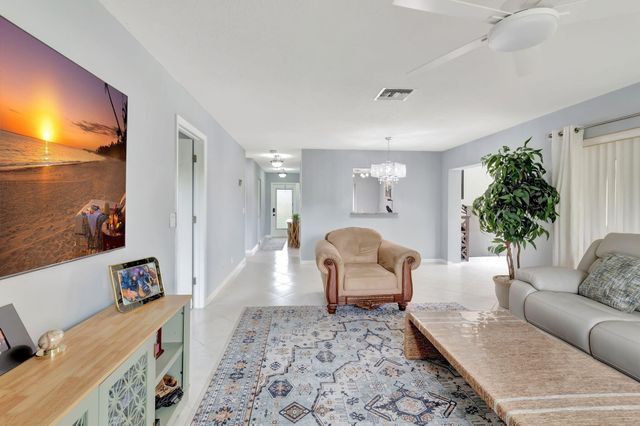 14712 Bonaire Boulevard, Delray Beach, FL 33446