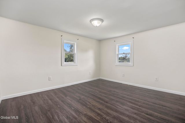 187 New York 9J, Stockport, NY 12534