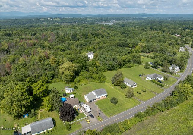 187 New York 9J, Stockport, NY 12534
