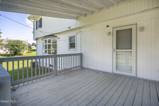 187 New York 9J, Stockport, NY 12534