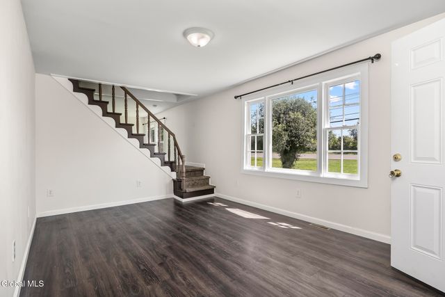 187 New York 9J, Stockport, NY 12534