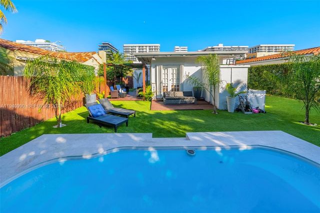 8918 Harding Ave, Surfside, FL 33154