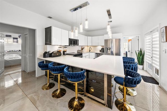 8918 Harding Ave, Surfside, FL 33154