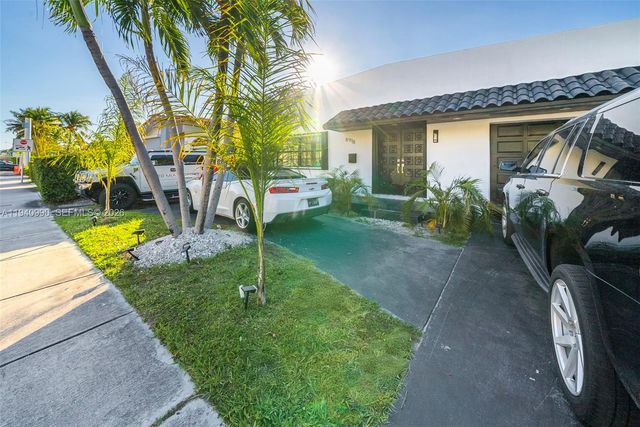 8918 Harding Ave, Surfside, FL 33154