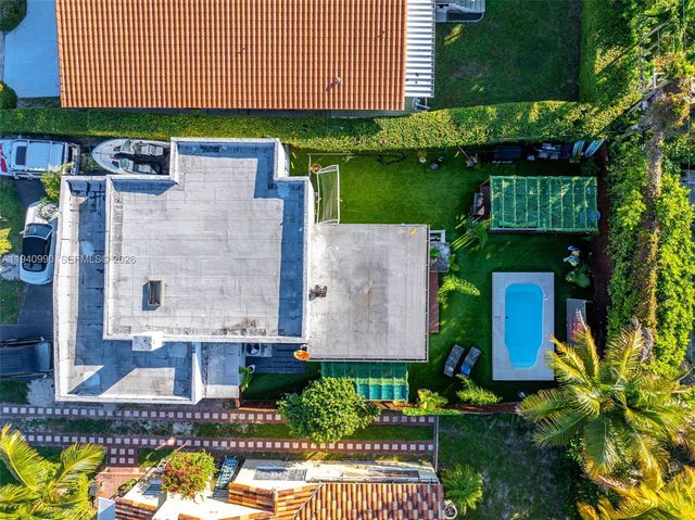 8918 Harding Ave, Surfside, FL 33154