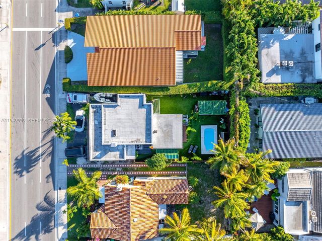 8918 Harding Ave, Surfside, FL 33154