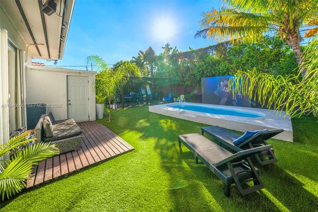 8918 Harding Ave, Surfside, FL 33154