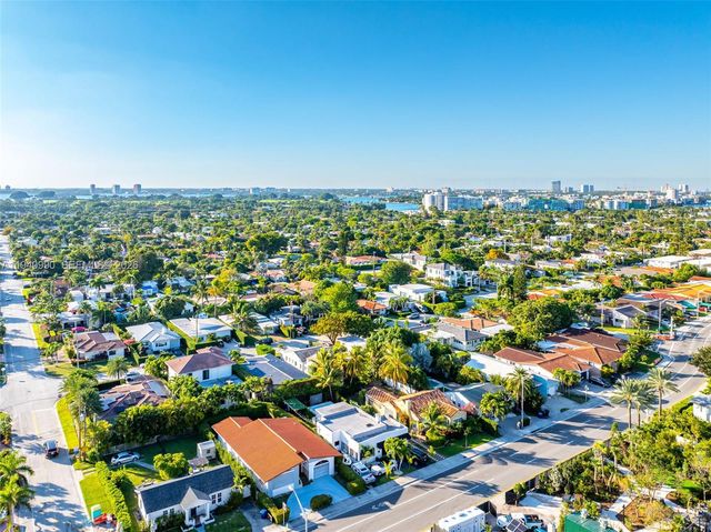 8918 Harding Ave, Surfside, FL 33154