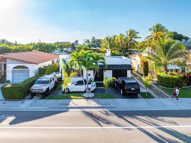 8918 Harding Ave, Surfside, FL 33154