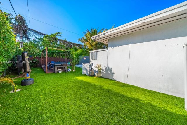 8918 Harding Ave, Surfside, FL 33154