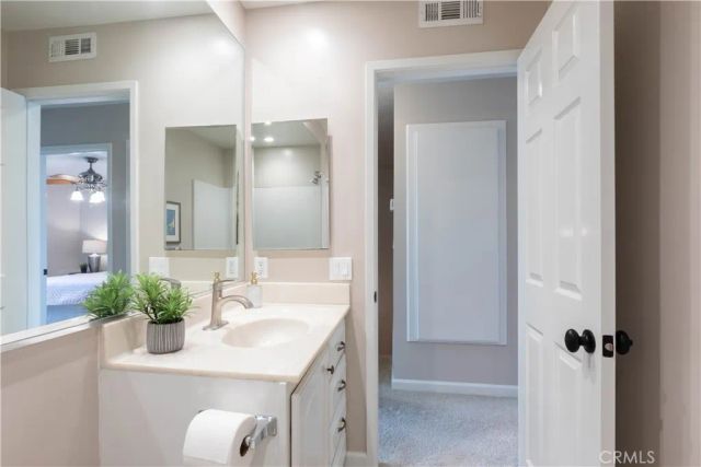 1127 N Dresden Street North 13, Anaheim, CA 92801