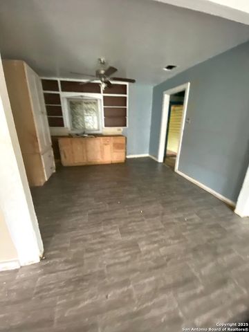 1370 mill, New Braunfels, TX 78130