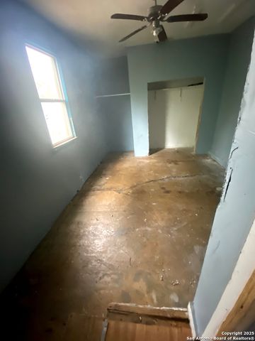 1370 mill, New Braunfels, TX 78130