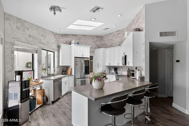 623 N LA LOMA Avenue, Litchfield Park, AZ 85340